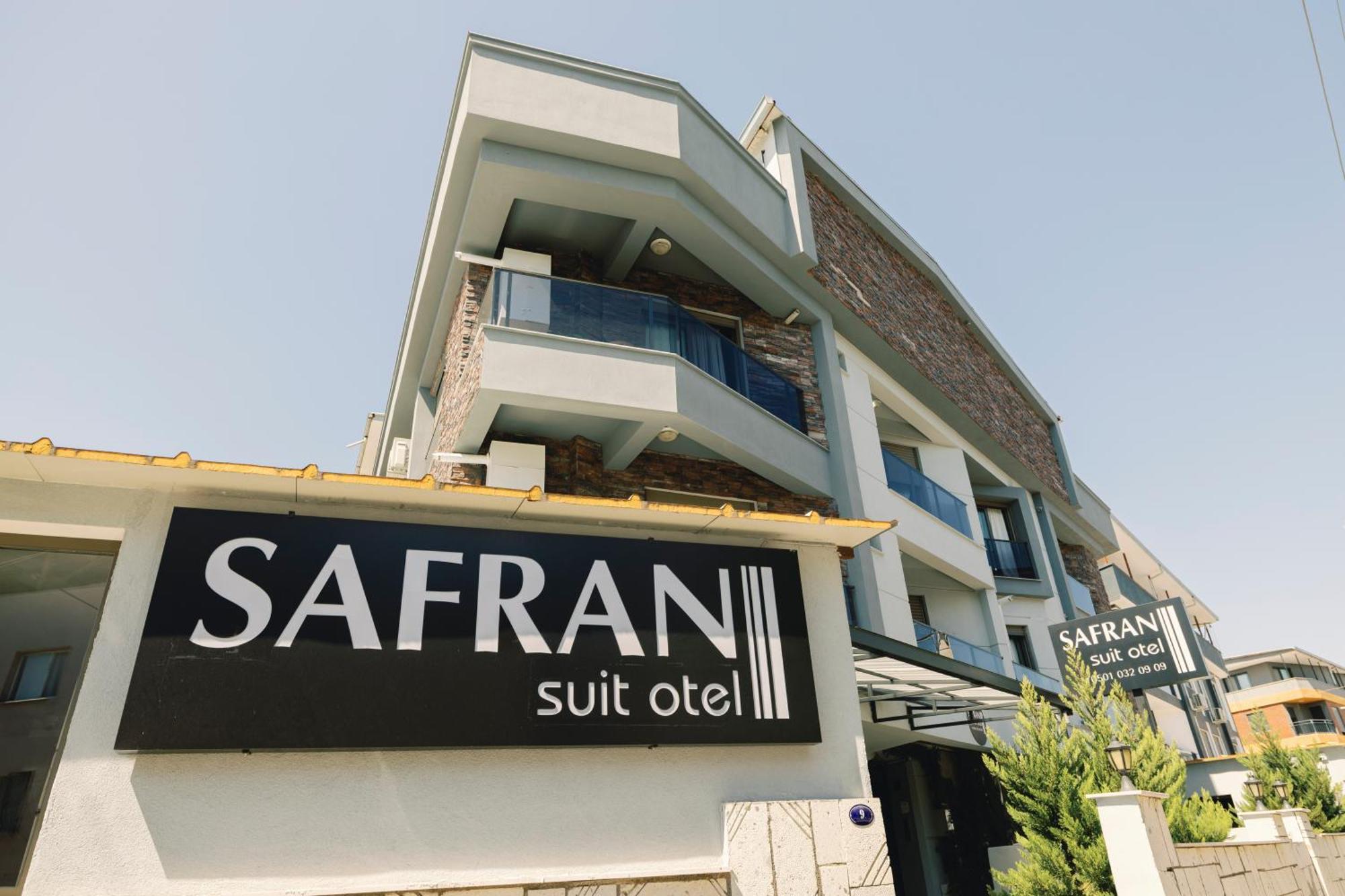 Safran Suit Otel Buca Exteriér fotografie